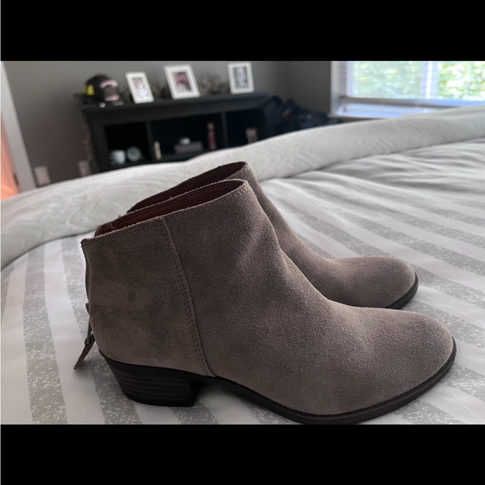 Lucky Brand Women’s Boots size 6 NWT